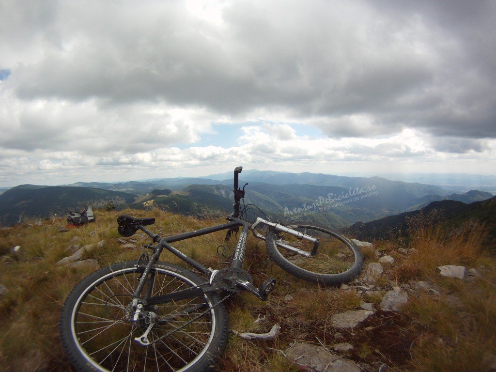 Urma coborarea .. intre Stana de Vale si Glavoi