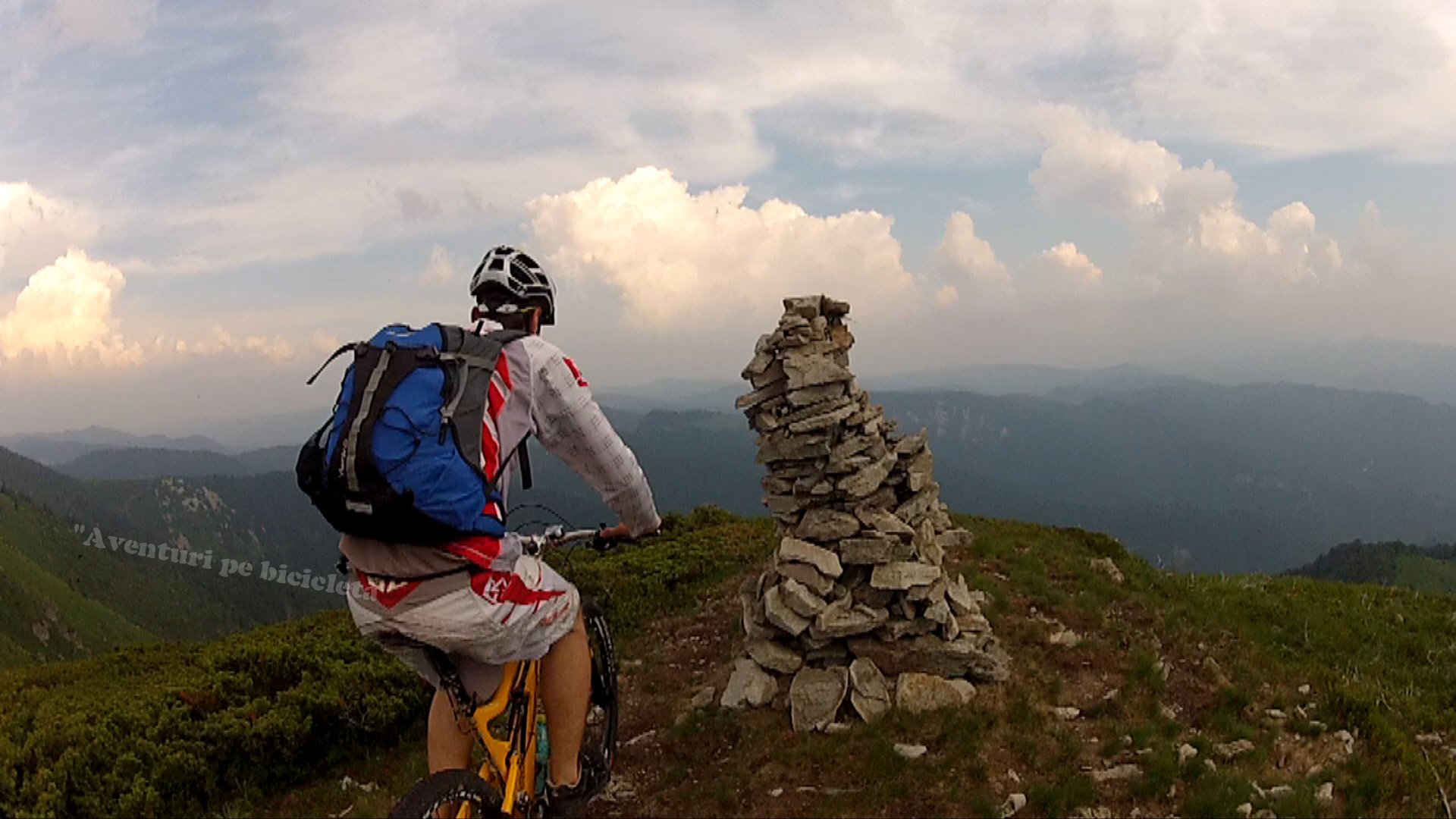 Aventuri pe bicicleta Excursie cu bicicleta in Muntii Apuseni (Beius Stana de Vale Padis)