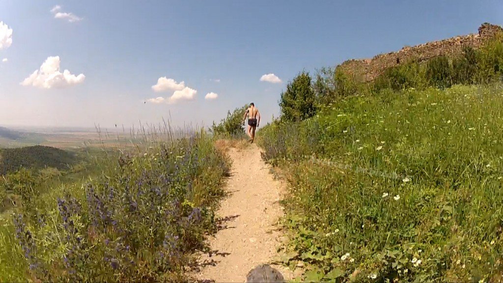 Aventuri pe bicicleta Traseul Cetatea Siria - Lac Ghioroc (via Coborarea Pericoool